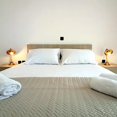 Moriana Stone Villa, Panoramic View And Garden Lakithra